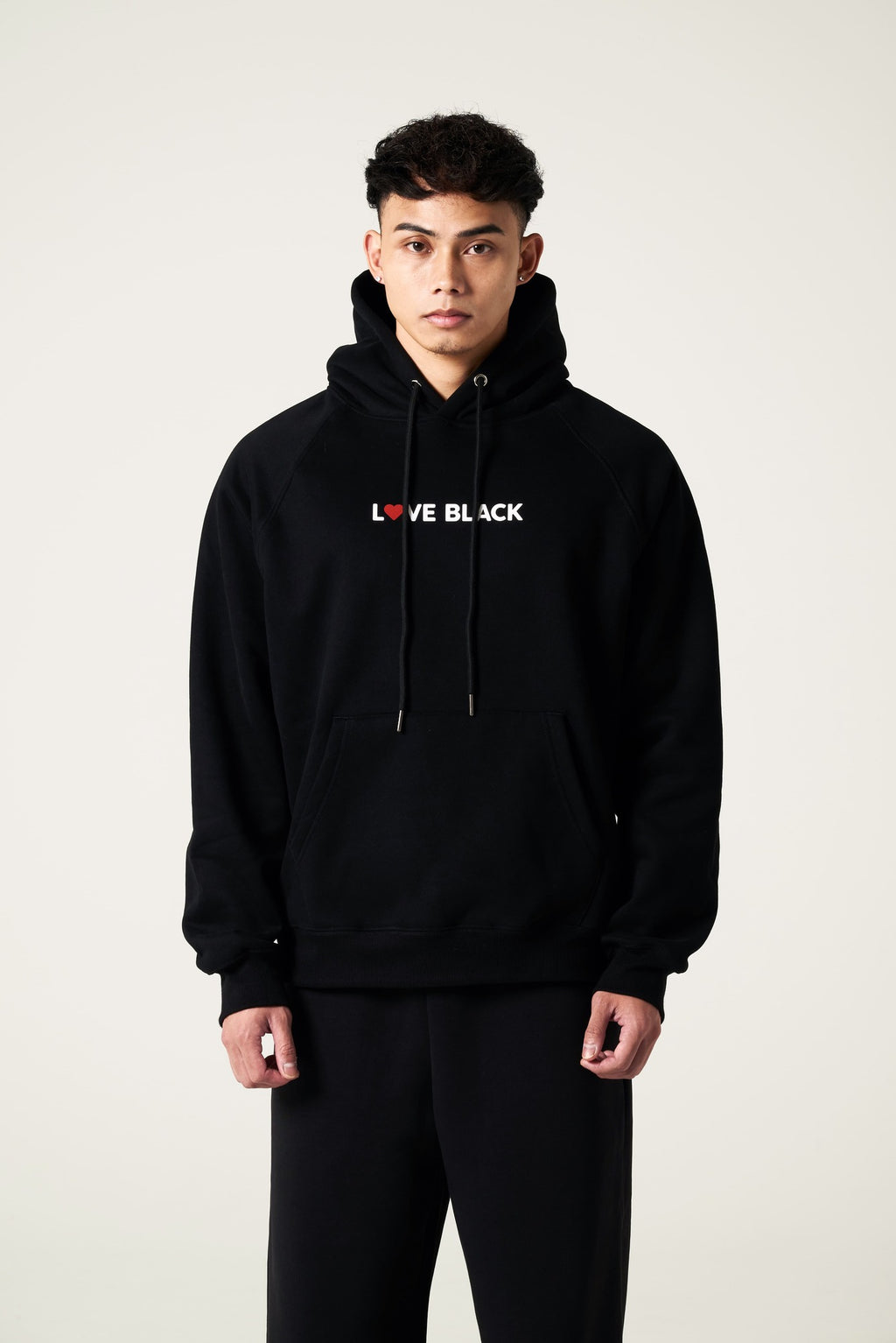HOODIE - L♡VE BLACK