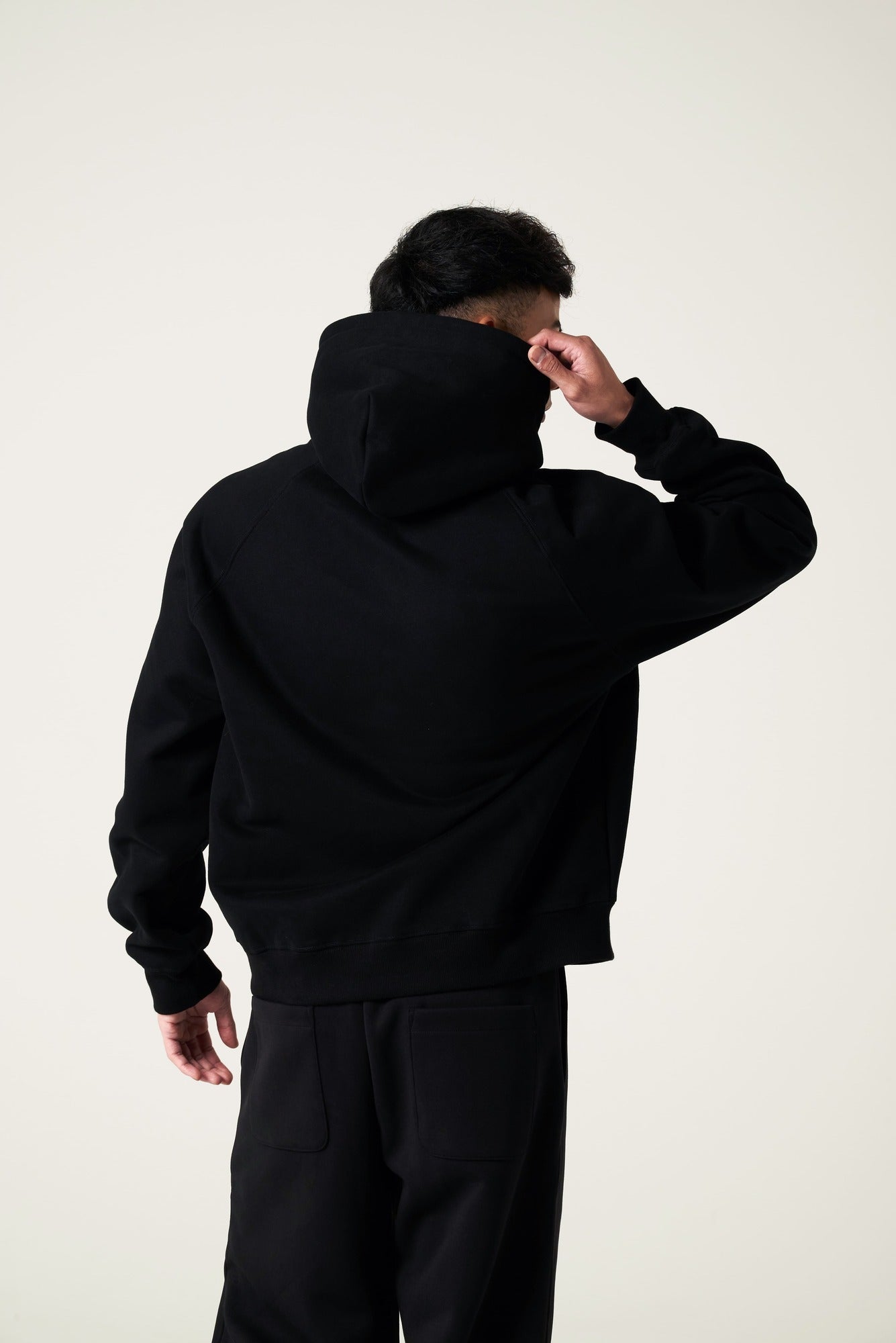 HOODIE - L♡VE BLACK